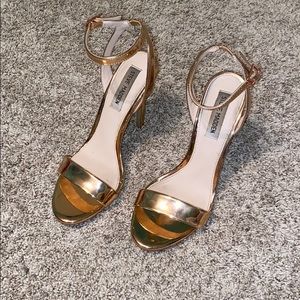 Steve Madden rose gold heels